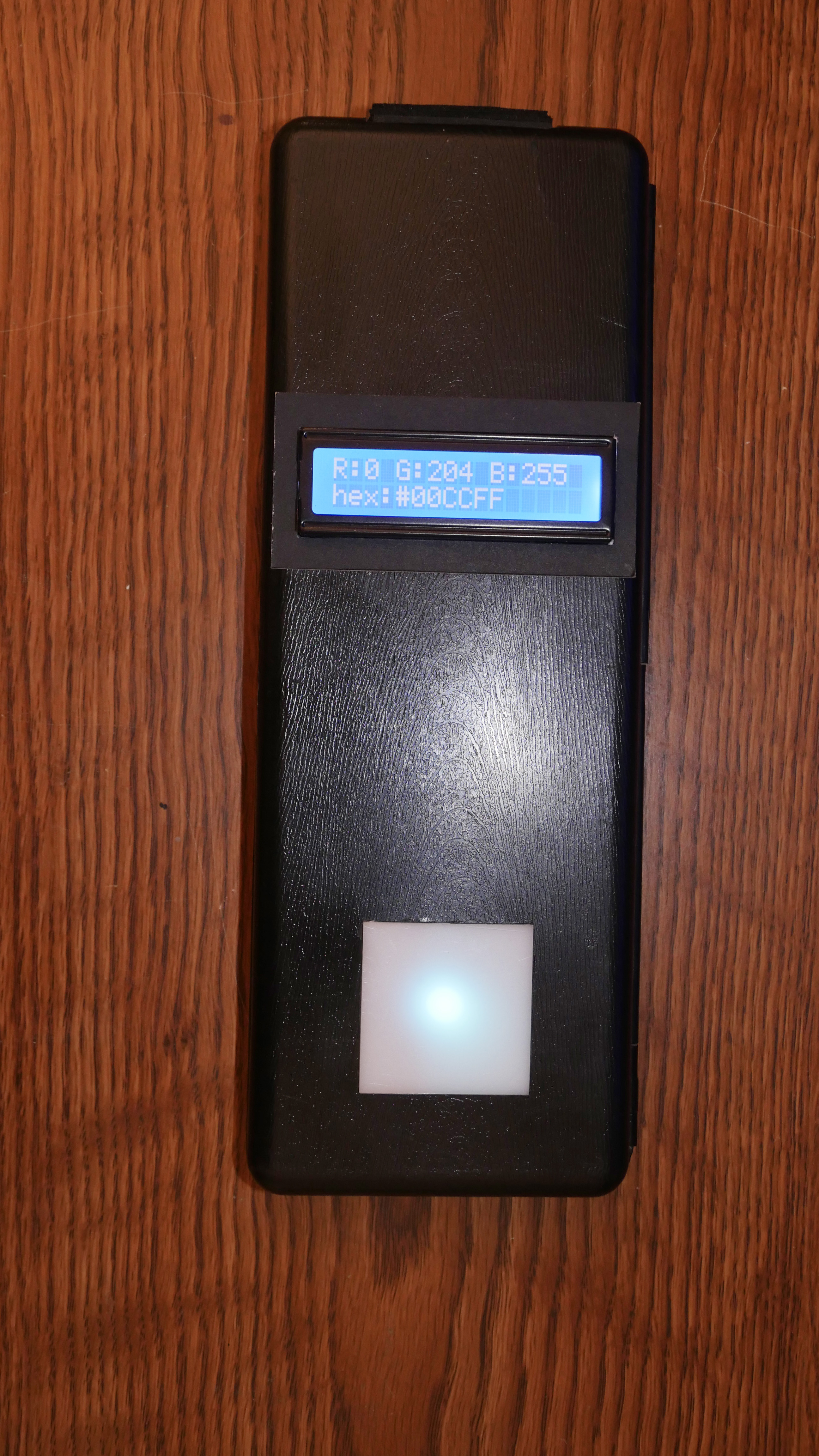Completed colorimeter
